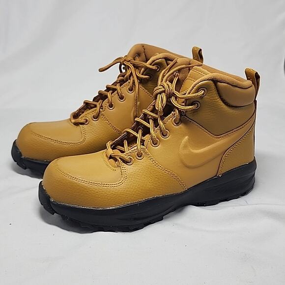NIKE STYLE MANOA LTR (GS) WOMENS 5.5 SIZE CHILD 4Y COLORWAY WHEAT NEW - Picture 2 of 14